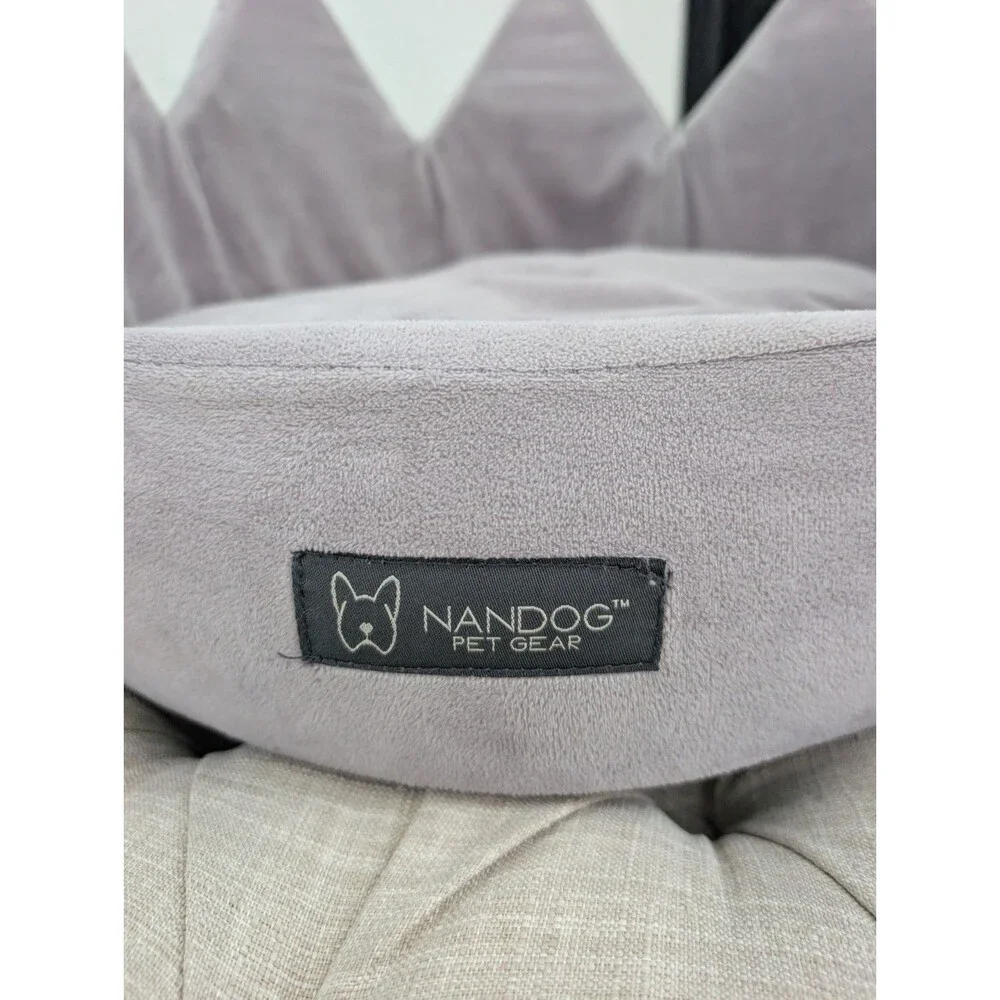 Crown Dog & Cat Fun Bed Cloud Prive Collection - Royal Gray Retails $79 18x18in